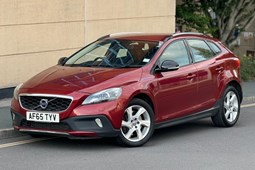 Volvo V40 Cross Country (13-19) D2 (120bhp) Cross Country Lux 5d Geartronic For Sale - Gatwick Motor World, Haywards Heath