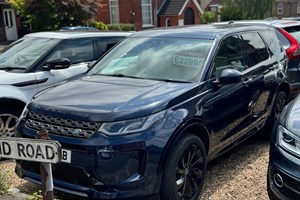 Land Rover Discovery Sport (15 on) R-Dynamic HSE D240 5+2 Seat AWD auto 5d For Sale - Gatwick Motor World, Haywards Heath