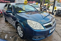 Vauxhall Vectra Hatchback (05-08) 1.9 CDTi Design (150ps) 5d For Sale - CHORLTON CAR SALES LTD, Manchester