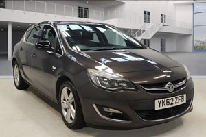 Vauxhall Astra Hatchback (09-15) 2.0 CDTi 16V SRi (165bhp) 5d Auto For Sale - CHORLTON CAR SALES LTD, Manchester