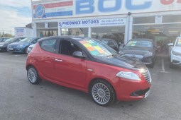 Chrysler Ypsilon (11-15) 1.2 Black and Red 5d For Sale - Phoenix Vehicle Resales, Manchester