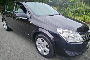 Vauxhall Astra Hatchback (04-10) 1.6i 16V (115ps) Breeze 5d For Sale - Fairfield Motor Company, Liverpool