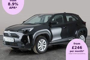 Toyota Yaris Cross SUV (21 on) 1.5 Hybrid Icon 5dr CVT For Sale - Carsa Towcester, Towcester