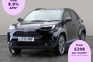 Toyota Yaris Cross SUV (21 on) 1.5 Hybrid Excel 5dr CVT For Sale - Carsa Towcester, Towcester