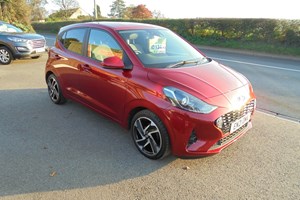 Hyundai i10 Hatchback (20 on) Premium 1.2 MPi 84PS AMT auto 5d For Sale - Courtneys Garage, Crediton
