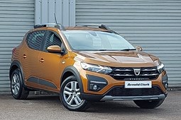 Dacia Sandero Stepway (21 on) 1.0 TCe Comfort 5dr For Sale - Arnold Clark Dundee Renault / Dacia / Hyundai / Vanstore, Dundee
