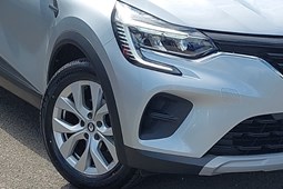Renault Captur (20 on) 1.3 TCE 140 Iconic Edition 5dr For Sale - Arnold Clark Stirling Renault / Dacia / Hyundai / Vanstore, Stirling