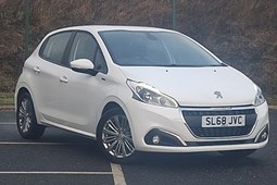 Peugeot 208 Hatchback (12-19) Signature 1.2 PureTech 82 S&S 5d For Sale - Arnold Clark Perth Vauxhall/Fiat/Abarth/Jeep/Vanstore, Perth