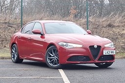 Alfa Romeo Giulia (16 on) 2.0 TB Sprint 4dr Auto 4d For Sale - Arnold Clark Perth Vauxhall/Fiat/Abarth/Jeep/Leapmotor, Perth