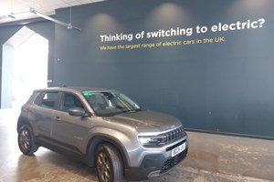 Jeep Avenger SUV (23 on) 1.2 Longitude 5dr For Sale - Arnold Clark Oldbury Fiat / Motorstore / Jeep / Abarth / BYD, Oldbury