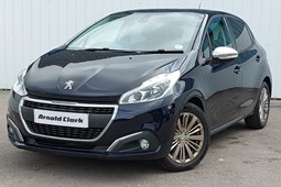 Peugeot 208 Hatchback (12-19) Signature 1.2 PureTech 82 S&S 5d For Sale - Arnold Clark Elgin Renault / Dacia / Fiat / Abarth, Elgin