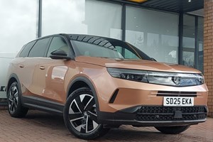 Vauxhall Grandland SUV (21-24) 1.2 Hybrid [136] Ultimate 5dr e-DCT6 For Sale - Arnold Clark Fiat (Kirkcaldy), Kirkcaldy