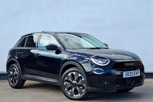 Fiat 600 SUV (24 on) 1.2 Hybrid 48V La Prima 5dr eDCT-6 For Sale - Arnold Clark Aberdeen Mazda/Fiat/Abarth/Jeep/Leapmotor, Aberdeen