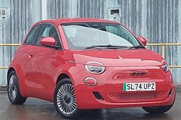 Fiat 500 Electric Hatchback (20 on) 87kW Red 42kWh 3dr Auto For Sale - Arnold Clark Fiat (Dunfermline), Dunfermline