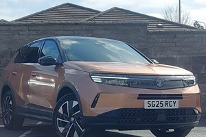 Vauxhall Grandland SUV (21-24) 1.2 Hybrid [136] GS 5dr e-DCT6 For Sale - Arnold Clark Fiat (Dunfermline), Dunfermline