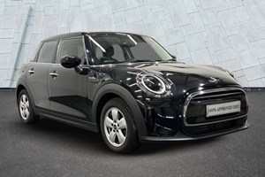 MINI Hatchback (14-24) 1.5 Cooper Classic 5dr Auto [Comfort/Nav Pack] For Sale - John Clark MINI Aberdeen, Aberdeen