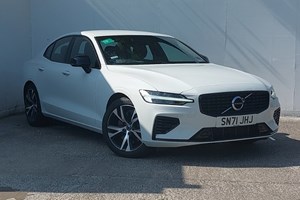 Volvo S60 Saloon (19-23) R-Design Recharge T8 Plug-in hybrid AWD auto 4d For Sale - Arnold Clark Liverpool Motorstore / MG, Liverpool