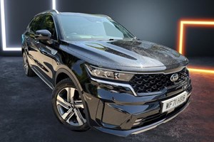 Kia Sorento SUV (20 on) 1.6 T-GDi PHEV 4 5dr Auto For Sale - Chippenham Motor Company, Chippenham
