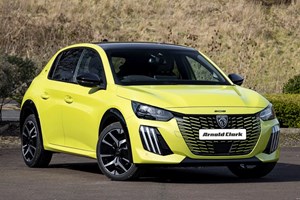 Peugeot 208 Hatchback (19 on) 1.2 Hybrid 110 GT 5dr e-DSC6 For Sale - Arnold Clark Stirling Citroen / DS / Peugeot / Vanstore, Stirling