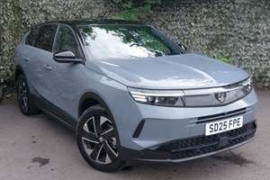 Vauxhall Grandland SUV (21-24) 1.2 Hybrid [136] Ultimate 5dr e-DCT6 For Sale - Arnold Clark Vauxhall (Glasgow), Glasgow