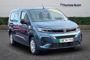 Vauxhall Combo-e Life MPV (21 on) 100kW Design XL 50kWh 5dr Auto [7 Seat] For Sale - Thurlow Nunn Great Yarmouth, GREAT YARMOUTH