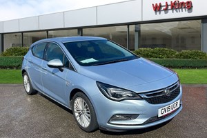 Vauxhall Astra Hatchback (15-21) 1.4T 16V Elite Nav 5d Auto For Sale - WJ King Trade Centre Swanley, Swanley