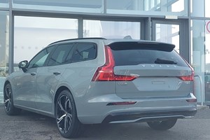 Volvo V60 Estate (18 on) 2.0 B4P Ultra Dark 5dr Auto For Sale - Arnold Clark Volvo (Inverness), Inverness