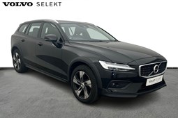 Volvo V60 Cross Country (19-24) Plus D4 aWD auto 5d For Sale - John Clark Volvo Edinburgh, Edinburgh