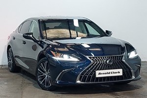 Lexus ES Saloon (19 on) 300h E-CVT auto 4d For Sale - Arnold Clark Grangemouth Hyundai, Grangemouth