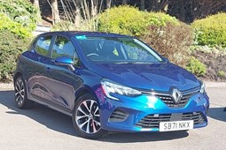 Renault Clio Hatchback (19 on) Iconic E-Tech Hybrid 140 auto 5d For Sale - Arnold Clark Bishopbriggs Renault / Dacia / Vanstore, Glasgow