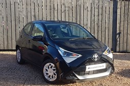 Toyota Aygo (14-22) X-Play (with Toyota Safety Sense) 1.0 VVT-i (05/2018 on) 5d For Sale - Arnold Clark Volkswagen (Glasgow), Glasgow