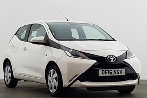 Toyota Aygo (14-22) 1.0 VVT-i X-Play 5d For Sale - Arnold Clark Warrington Motorstore/Renault/Dacia/Vanstore, Warrington