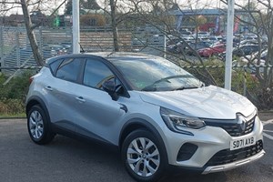 Renault Captur (20 on) 1.0 TCE 90 Iconic 5d For Sale - Arnold Clark Renault/Dacia (Wigan), Greater Manchester