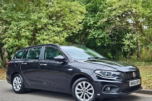 Fiat Tipo Station Wagon (16-21) Easy Plus 1.6 MultiJet 120hp 5d For Sale - Prime London Motors, Staines