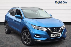Nissan Qashqai (14-21) N-Connecta (Glass Roof Pack) 1.3 DIG-T 140 5d For Sale - Right Car Beverley, Beverley