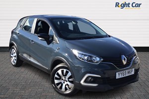 Renault Captur (13-19) Play TCe 90 5d For Sale - Right Car Beverley, Beverley
