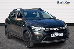 Dacia Sandero Stepway (21 on) 1.0 TCe Extreme 5dr For Sale - Right Car Hull, Hull