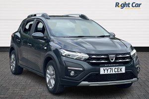 Dacia Sandero Stepway (21 on) 1.0 TCe Comfort 5dr For Sale - Right Car Hull, Hull