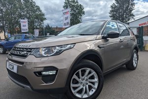 Land Rover Discovery Sport (15 on) 2.0 TD4 (180bhp) SE Tech 5d Auto For Sale - Formula 1 Car Supermarket, Falkirk