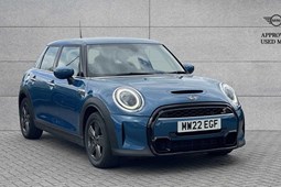 MINI Hatchback (14-24) 2.0 Cooper S Classic 5dr Auto For Sale - Stratstone MINI Leeds, Leeds