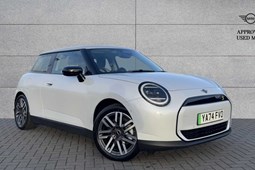 MINI Cooper Electric Hatchback (24 on) 160kW SE Classic 54kWh 3dr Auto For Sale - Stratstone MINI Leeds, Leeds