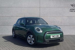MINI Hatchback (14-24) 1.5 Cooper Classic 5dr For Sale - Stratstone MINI Leeds, Leeds