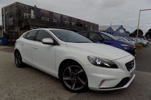 Volvo V40 Hatchback (12-19) D2 (120bhp) R Design 5d For Sale - Kernow Kars Ltd, Falmouth