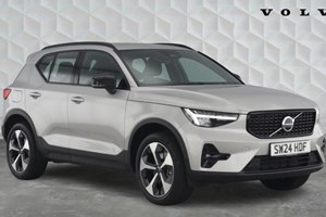 Volvo XC40 SUV (17 on) 2.0 B3P Plus 5dr Auto For Sale - Mon Motors Volvo Cars Cardiff, Cardiff