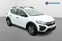 Dacia Sandero Stepway (21 on) 1.0 TCe Essential 5dr For Sale - Motorpoint Oldbury, Oldbury