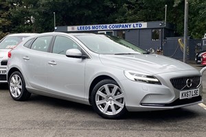 Volvo V40 Hatchback (12-19) T3 (152bhp) Inscription 5d Geartronic For Sale - Leeds Motor Company (Commercial Road), Leeds