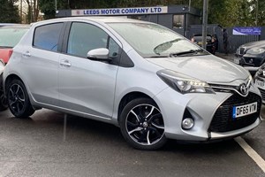 Toyota Yaris (11-20) 1.33 VVT-i Design 5d CVT For Sale - Leeds Motor Company (Commercial Road), Leeds