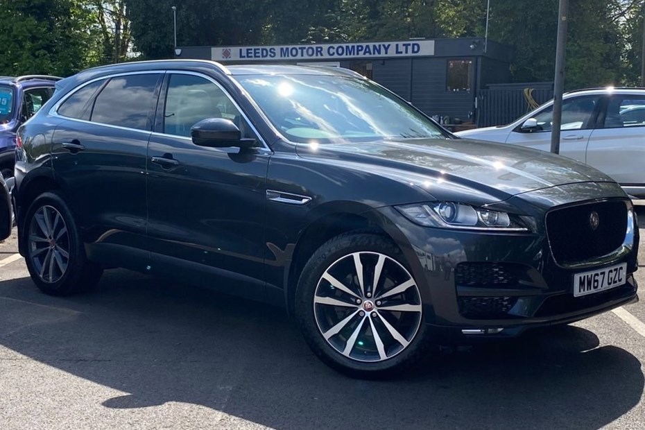Jaguar F-Pace (16-24) 2.0d Portfolio AWD 5d Auto For Sale - Leeds Motor Company (Commercial Road), Leeds