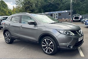 Nissan Qashqai (14-21) 1.6 dCi Tekna (Non-Panoramic) 5d For Sale - Leeds Motor Company (Commercial Road), Leeds