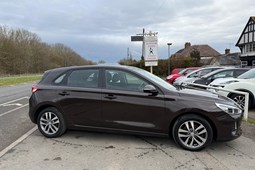 Hyundai i30 Hatchback (17 on) SE Nav 1.4 T-GDi 140PS DCT auto 5d For Sale - Glevum Cars, Tewkesbury